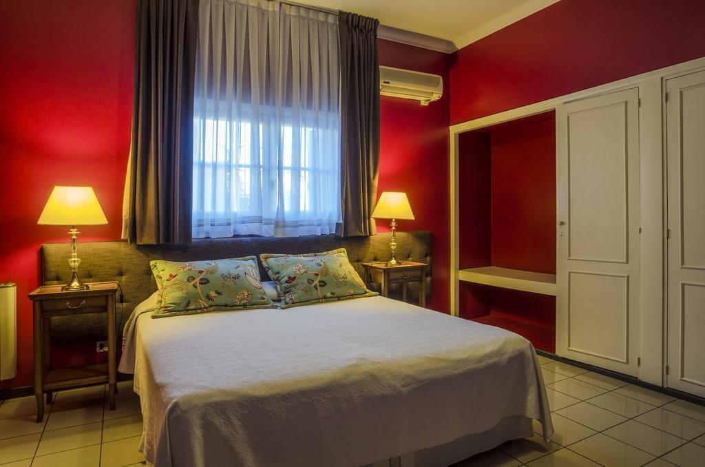 Bed And Breakfast Plaza Italia Mendoza Room photo