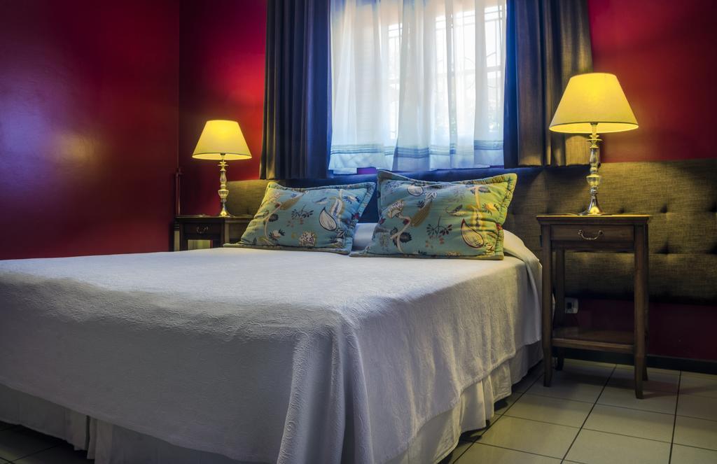 Bed And Breakfast Plaza Italia Mendoza Exterior photo