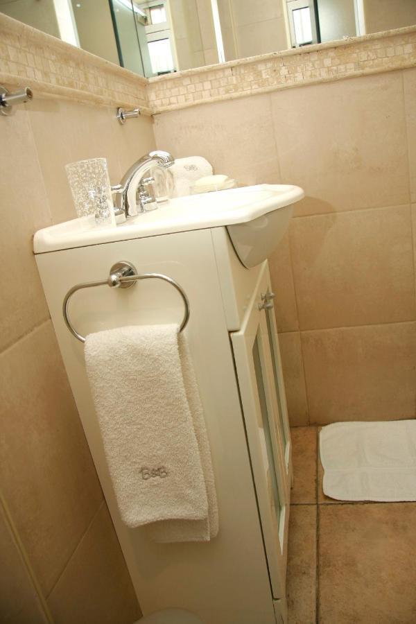 Bed And Breakfast Plaza Italia Mendoza Room photo
